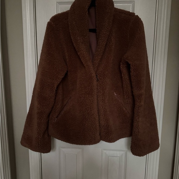 ALO Yoga Cozy Up Brown Teddy Jacket - Picture 1 of 3